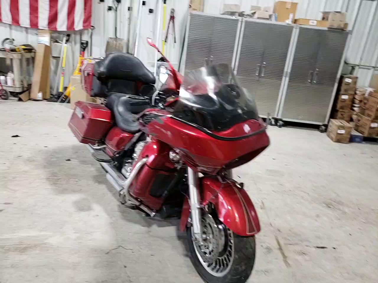 2012 HARLEY-DAVIDSON FLTRU ROAD 1HD1KGM10CB649041