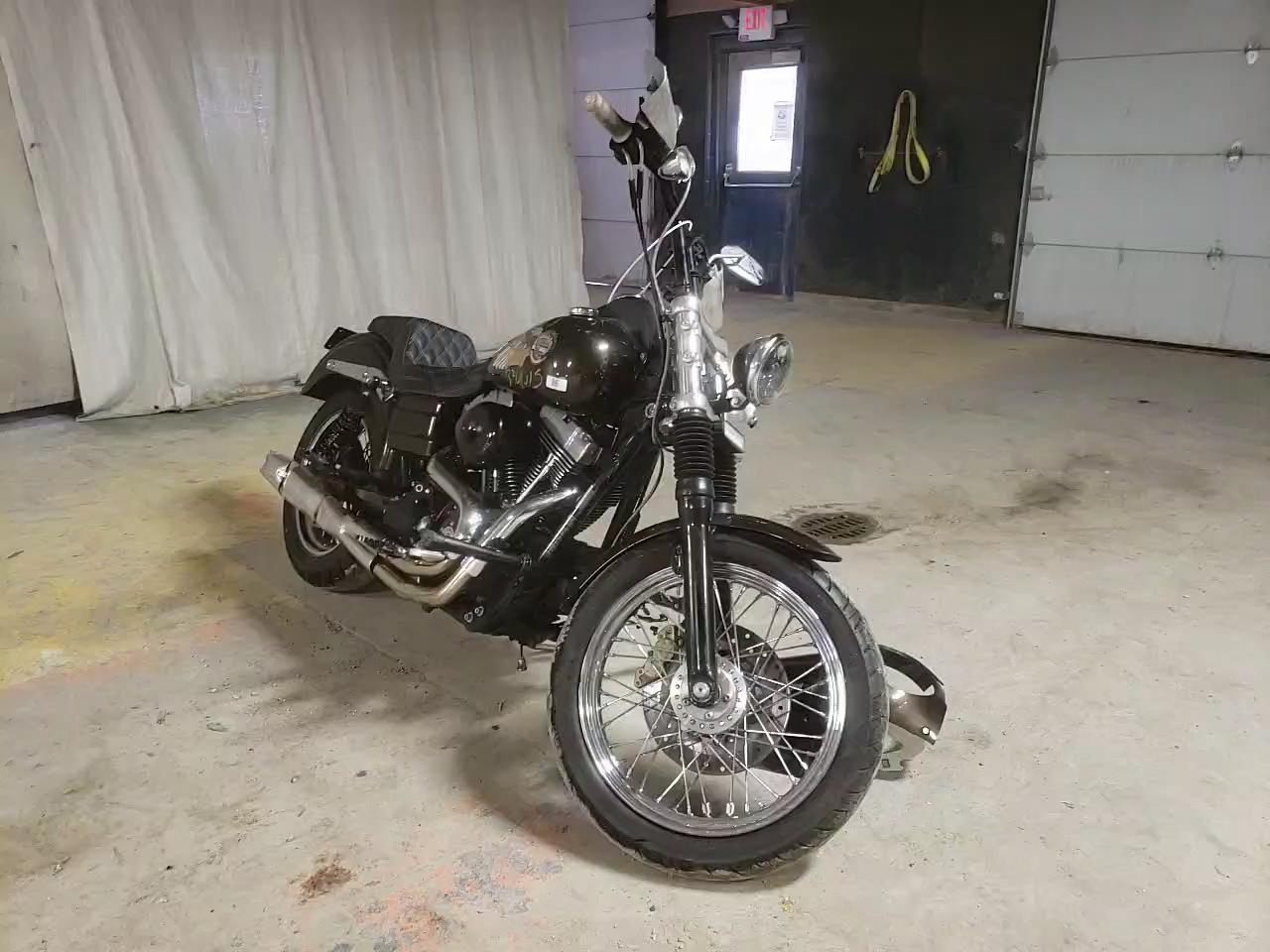 2006 HARLEY-DAVIDSON FXDBI 1HD1GX1166K342015