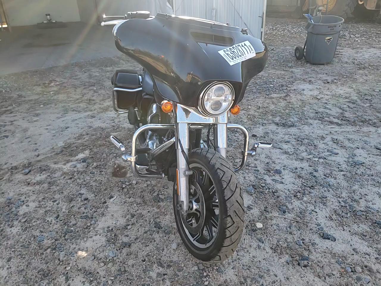 2014 HARLEY-DAVIDSON FLHTP POLI 1HD1FMM19EB634463