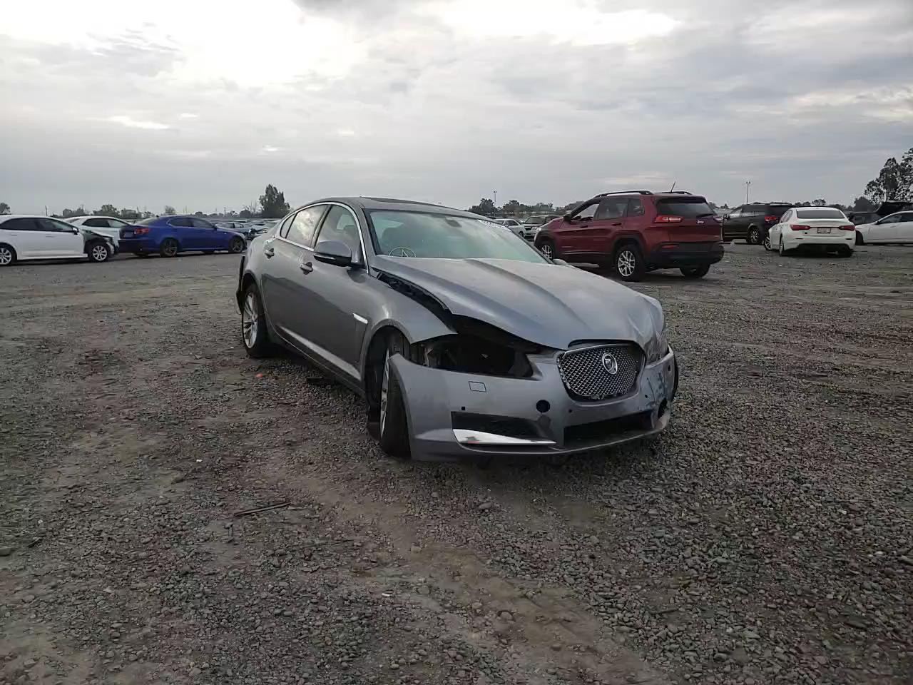 2013 JAGUAR XF SAJWA0E79D8S71239