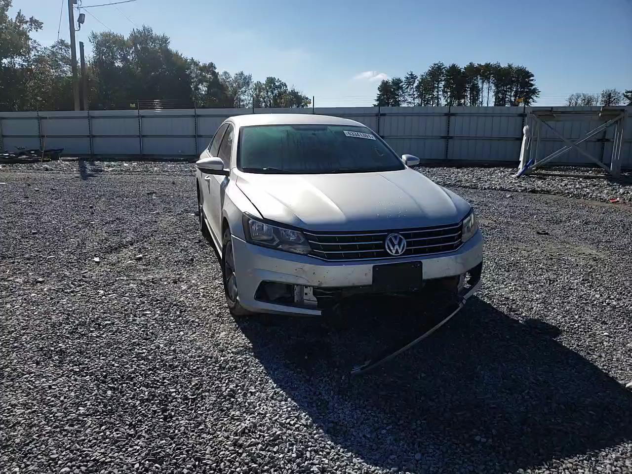 2016 VOLKSWAGEN PASSAT S/R 1VWAT7A30GC050268