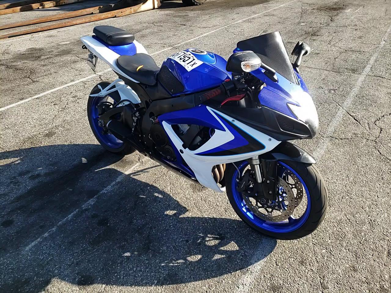 2007 SUZUKI GSX-R600 JS1GN7DA272126896