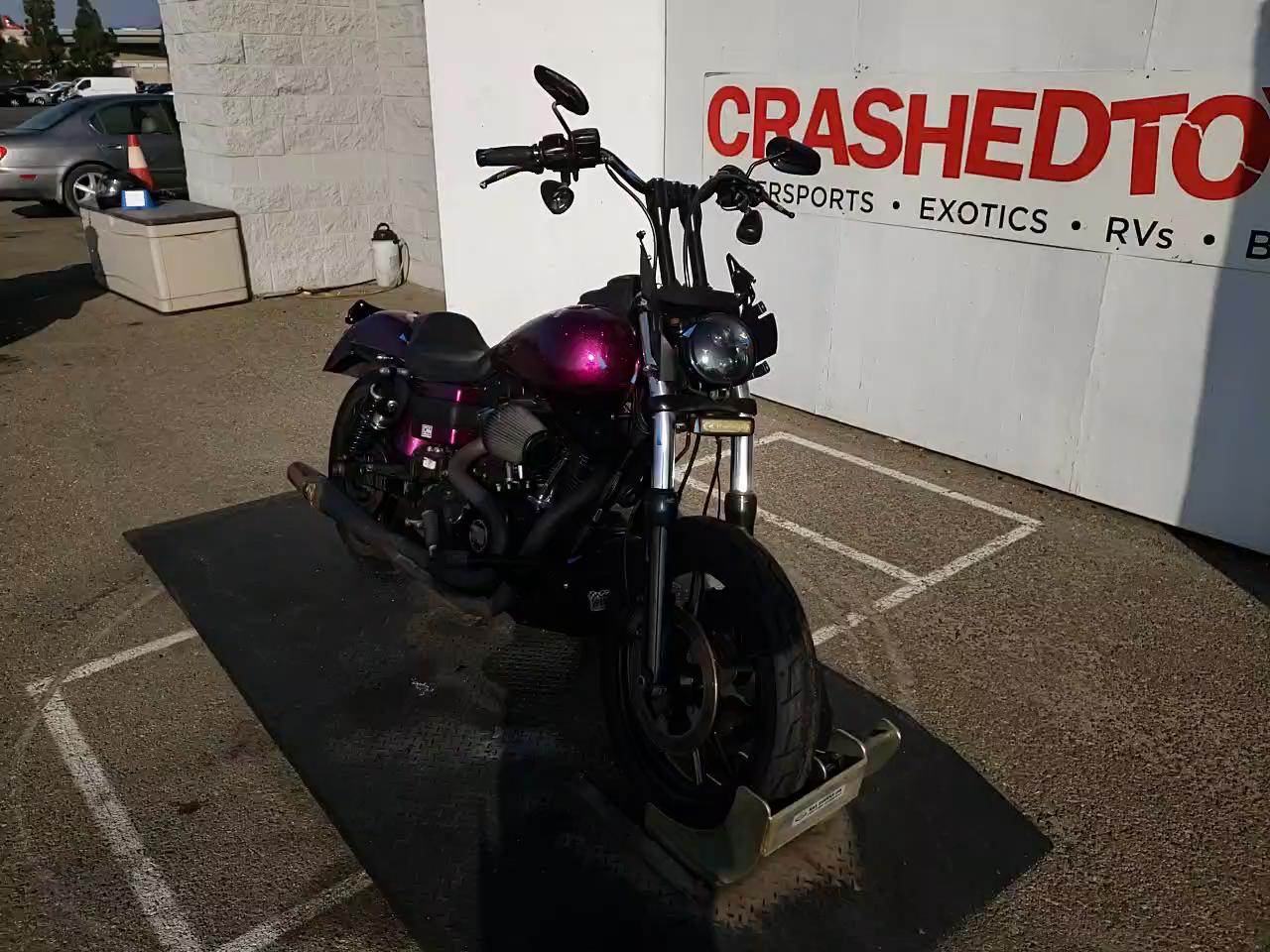 2016 HARLEY-DAVIDSON FXDLS 1HD1GS86XGC329929