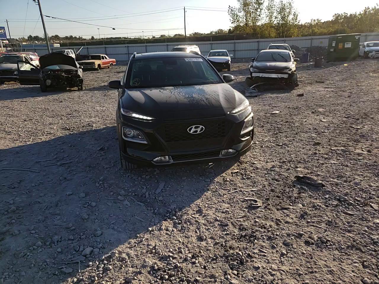 2020 HYUNDAI KONA SEL P KM8K62AA0LU578201