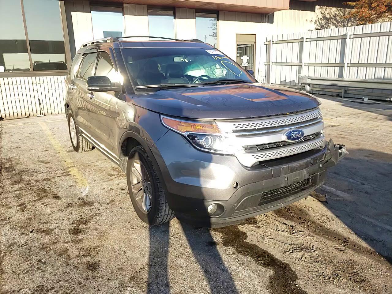 2014 FORD EXPLOR XLT 1FM5K8D81EGB88911