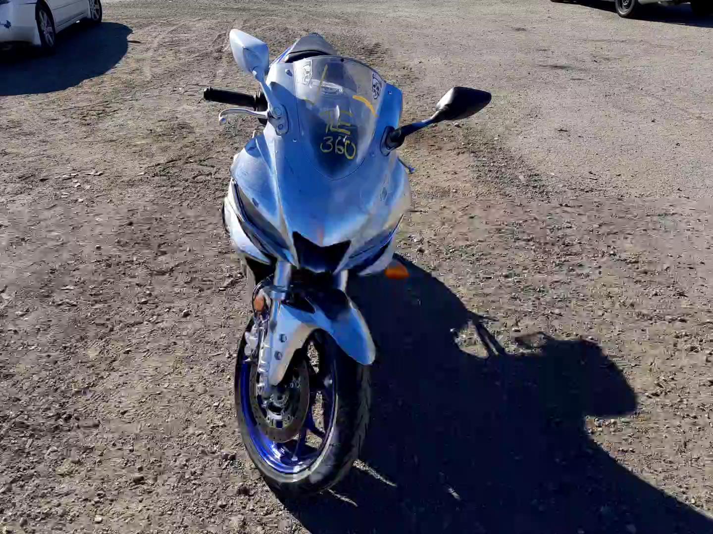 2020 YAMAHA YZFR3 A MH3RH18Y3LK004764