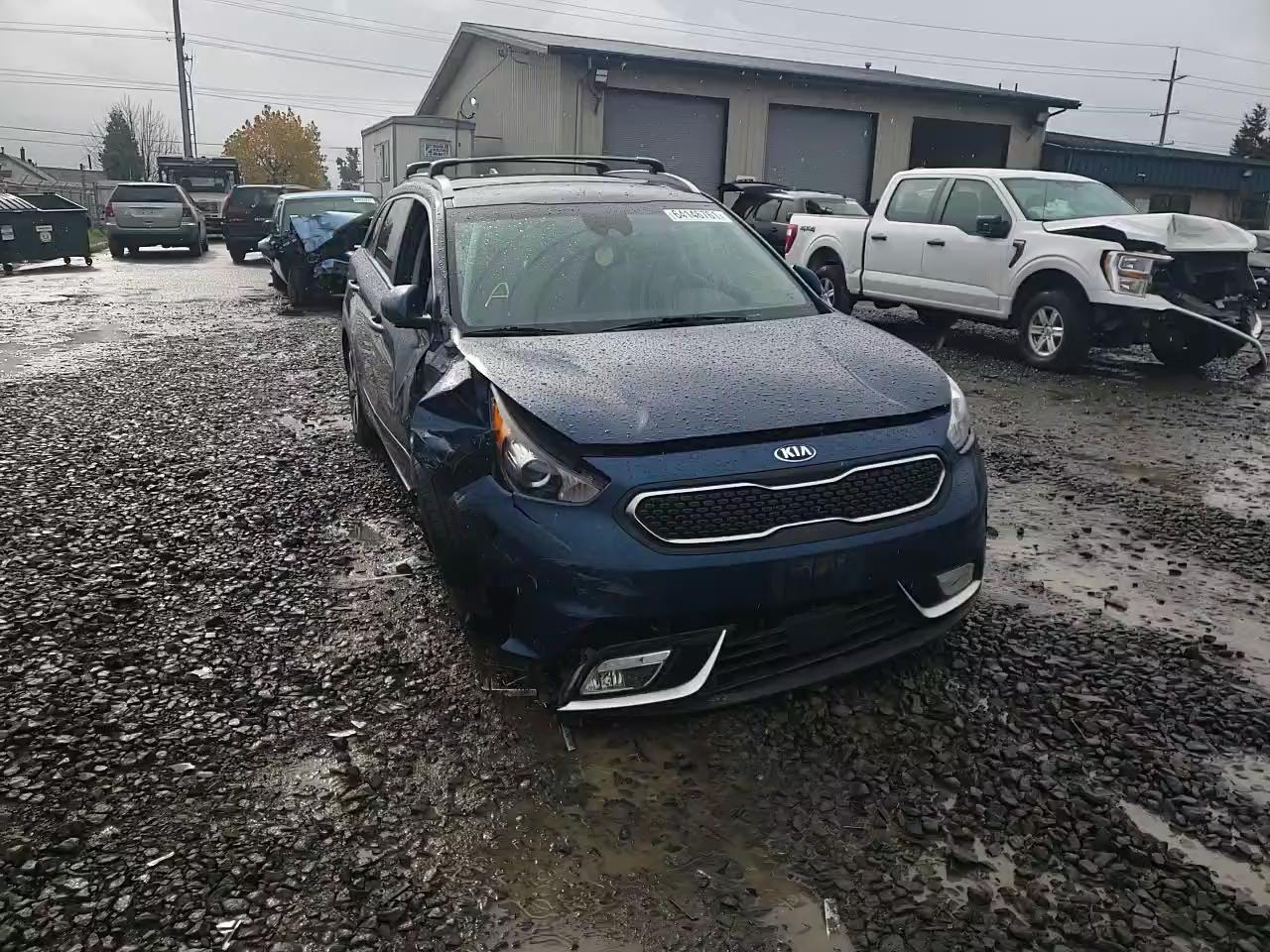 2018 KIA NIRO FE KNDCB3LC3J5142913