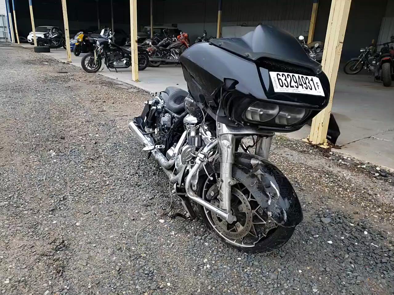 2019 HARLEY-DAVIDSON FLTRX 1HD1KHC15KB624352
