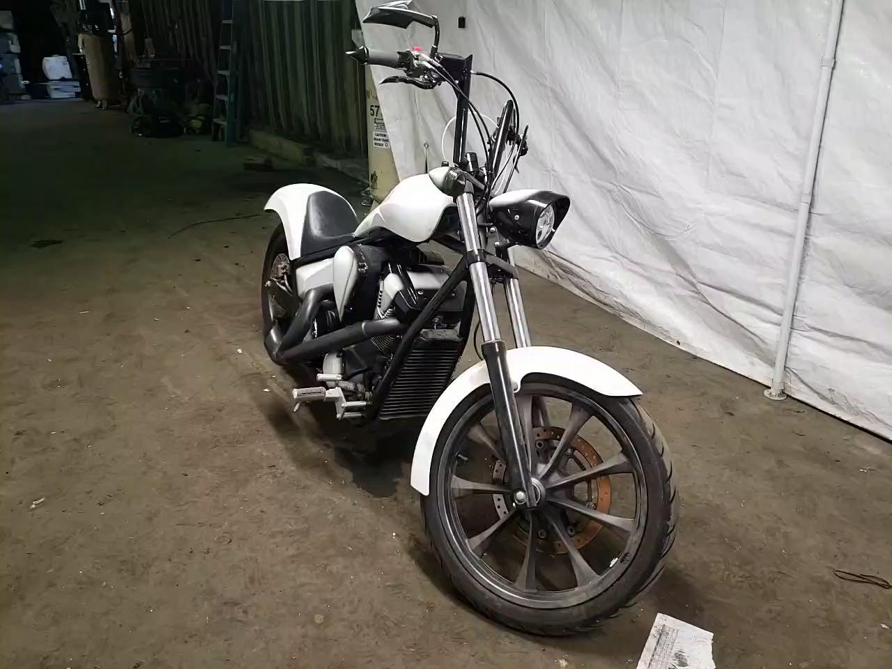 2011 HONDA VT1300 CX JH2SC6145BK001082