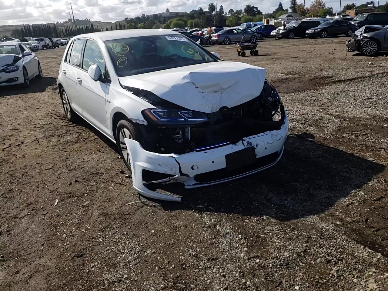 2019 VOLKSWAGEN E-GOLF SEL WVWPR7AU5KW913996