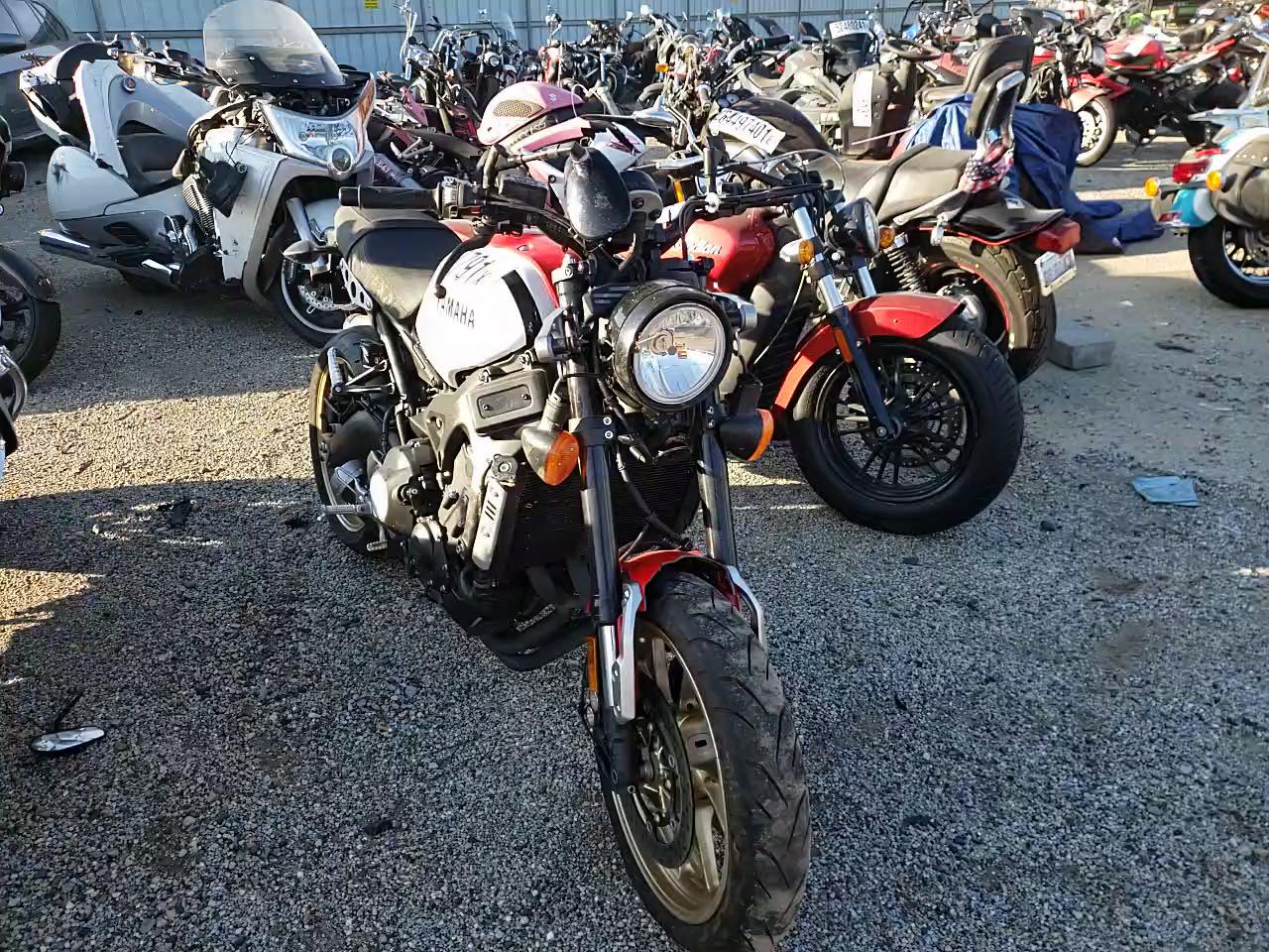 2021 YAMAHA XSR900 JYARN47E1MA003261