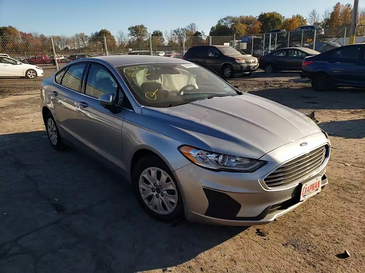 Ford Fusion 2 Silver