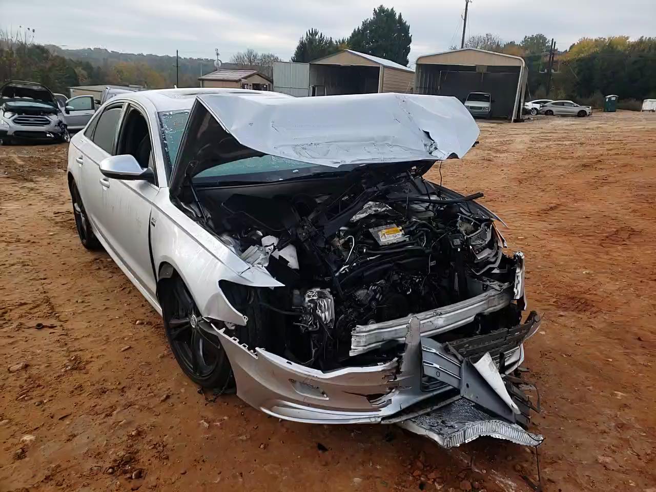 2013 AUDI S6 WAUF2AFC8DN045933
