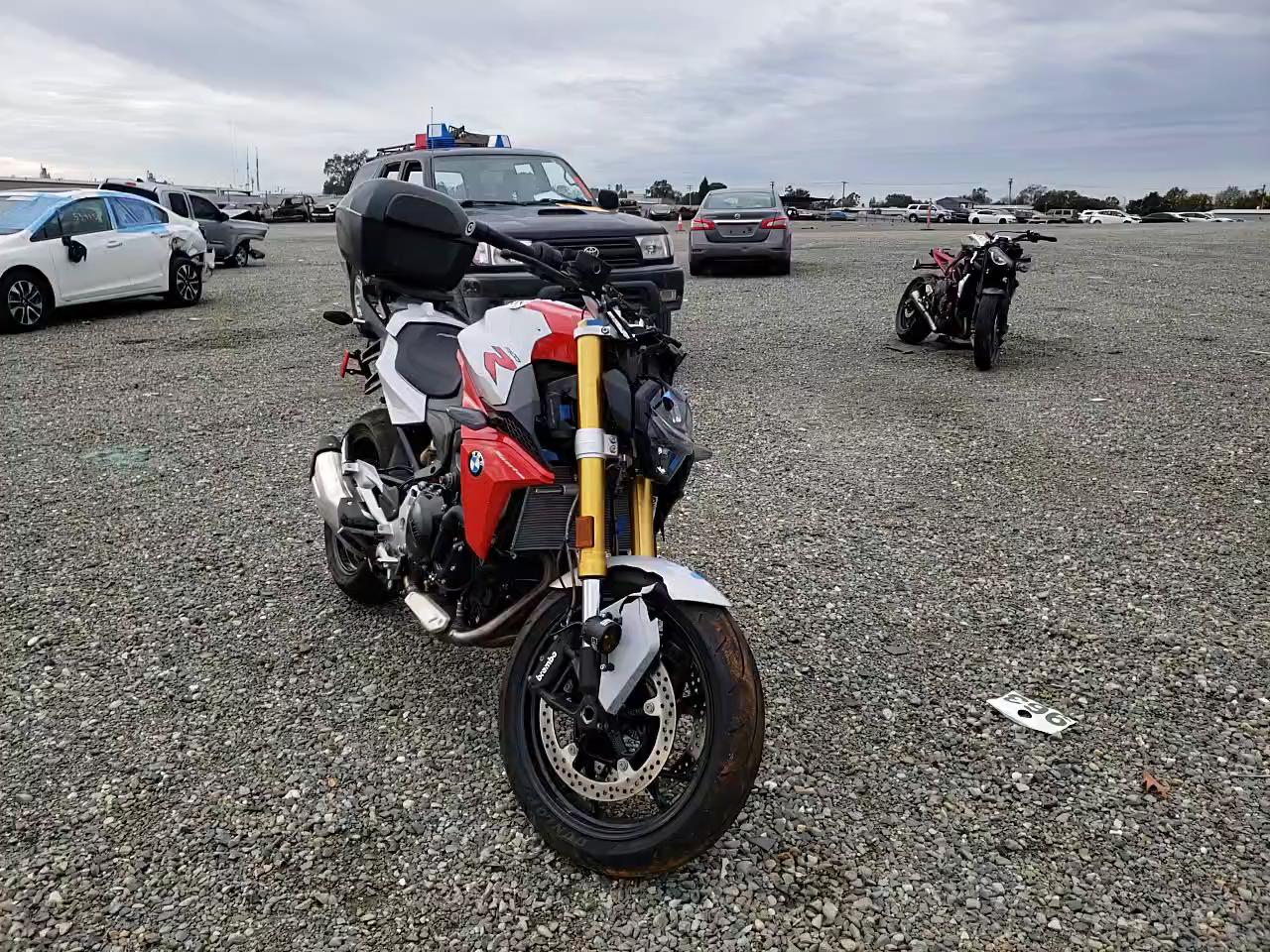 2021 BMW F 900 R WB10K1305M6E35286