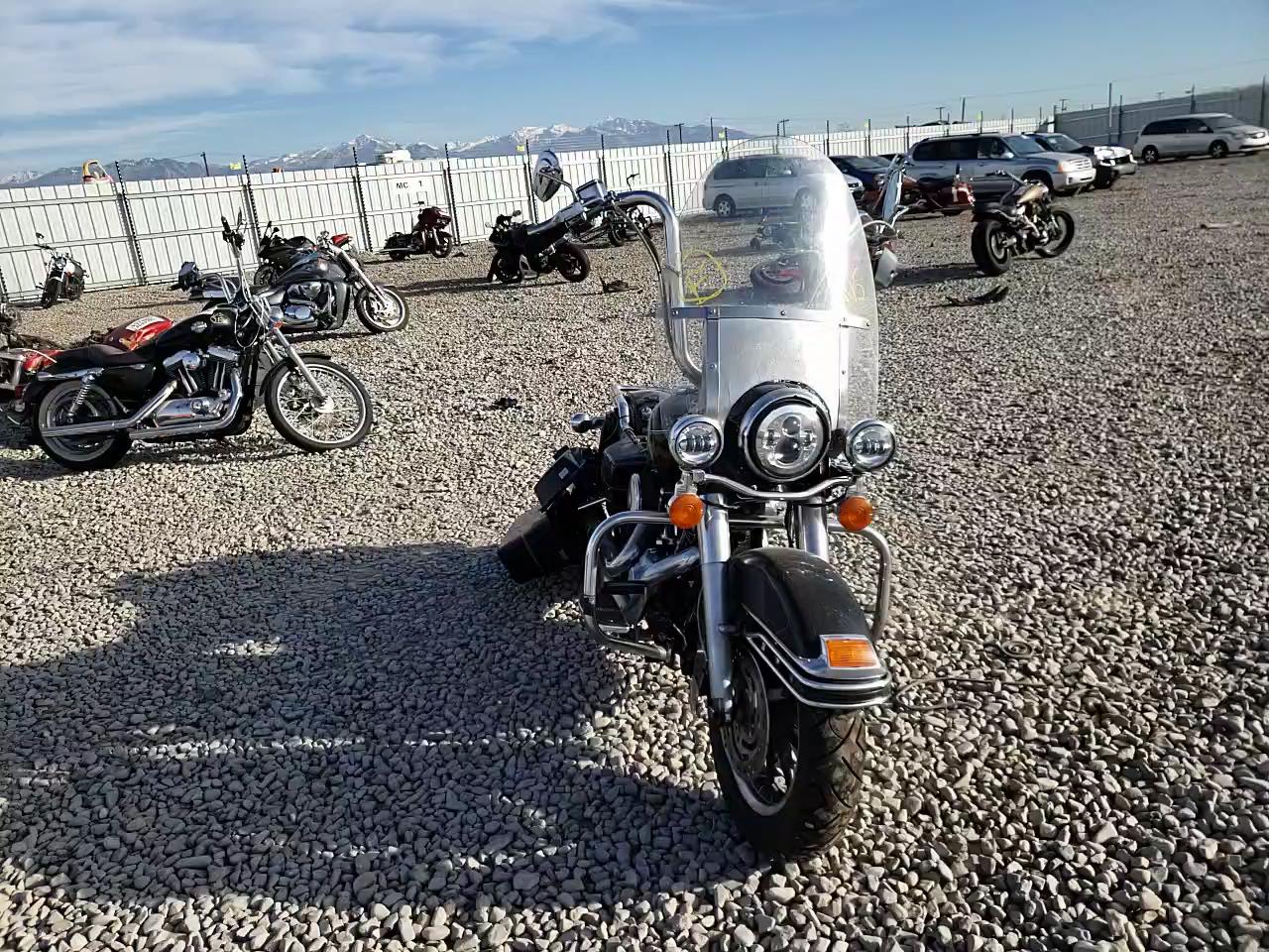 2007 HARLEY-DAVIDSON FLHPI 1HD1FHM107Y671408