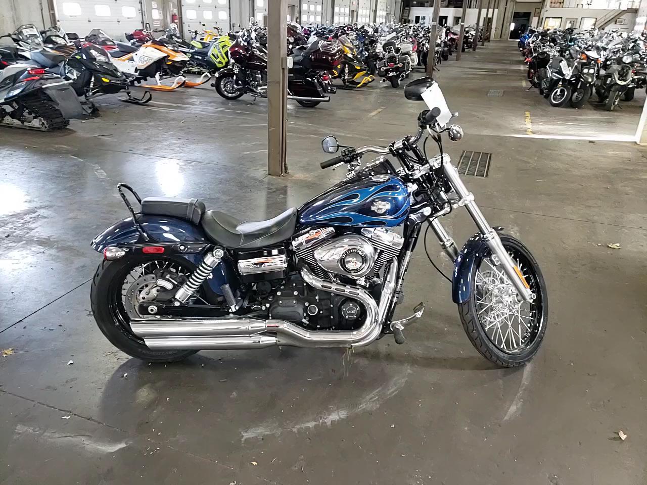 2012 HARLEY-DAVIDSON FXDWG DYNA 1HD1GPM18CC317974