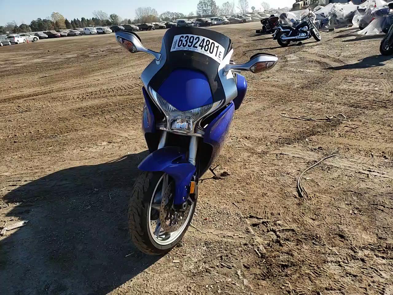 2012 HONDA VFR1200 F JH2SC6318CK200079