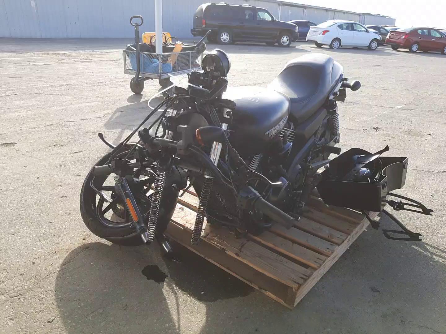 2019 HARLEY-DAVIDSON XG750 1HD4NBB31KC504370