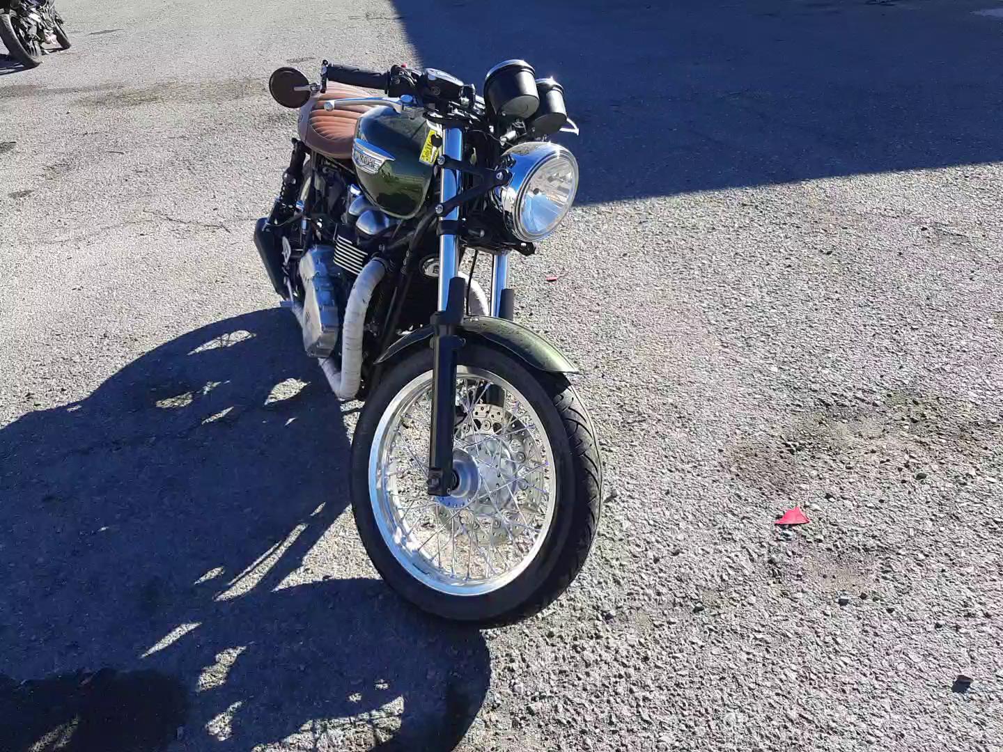 2014 TRIUMPH MOTORCYCLE THRUXTON SMT920K19ET649990