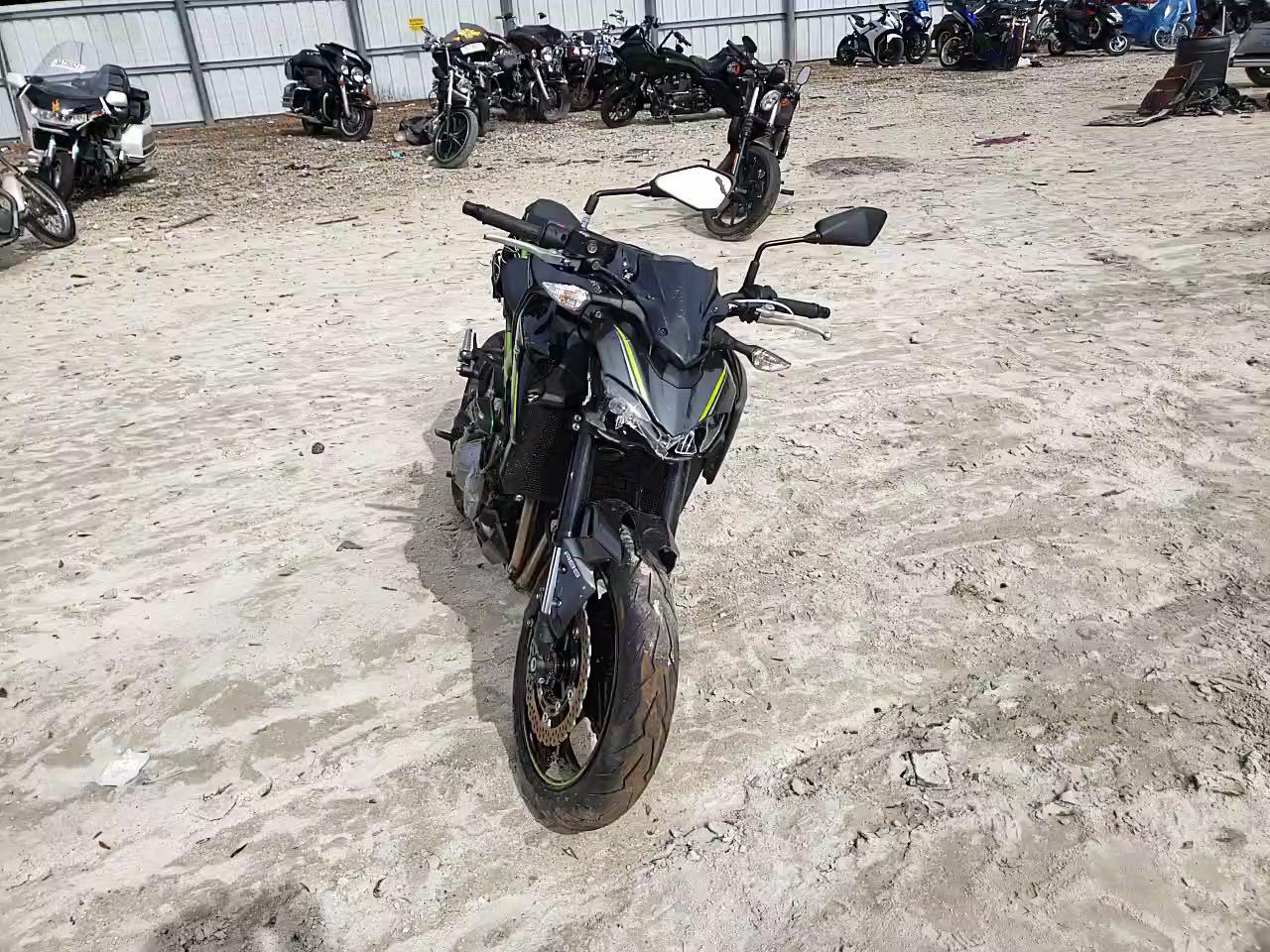 2017 KAWASAKI ZR900 JKAZR2B15HDA16498