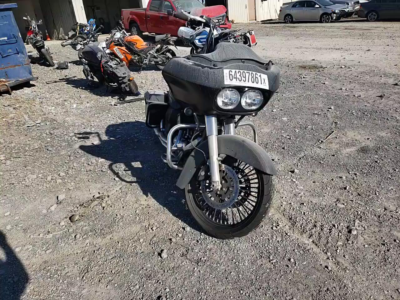 2012 HARLEY-DAVIDSON FLTRX ROAD 1HD1KHM11CB673595