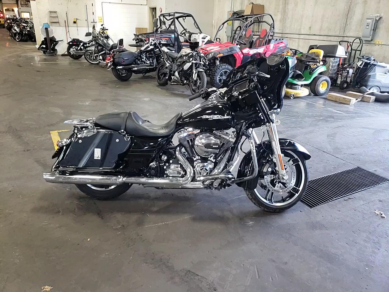 2015 HARLEY-DAVIDSON FLHXS STRE 1HD1KRM19FB674665