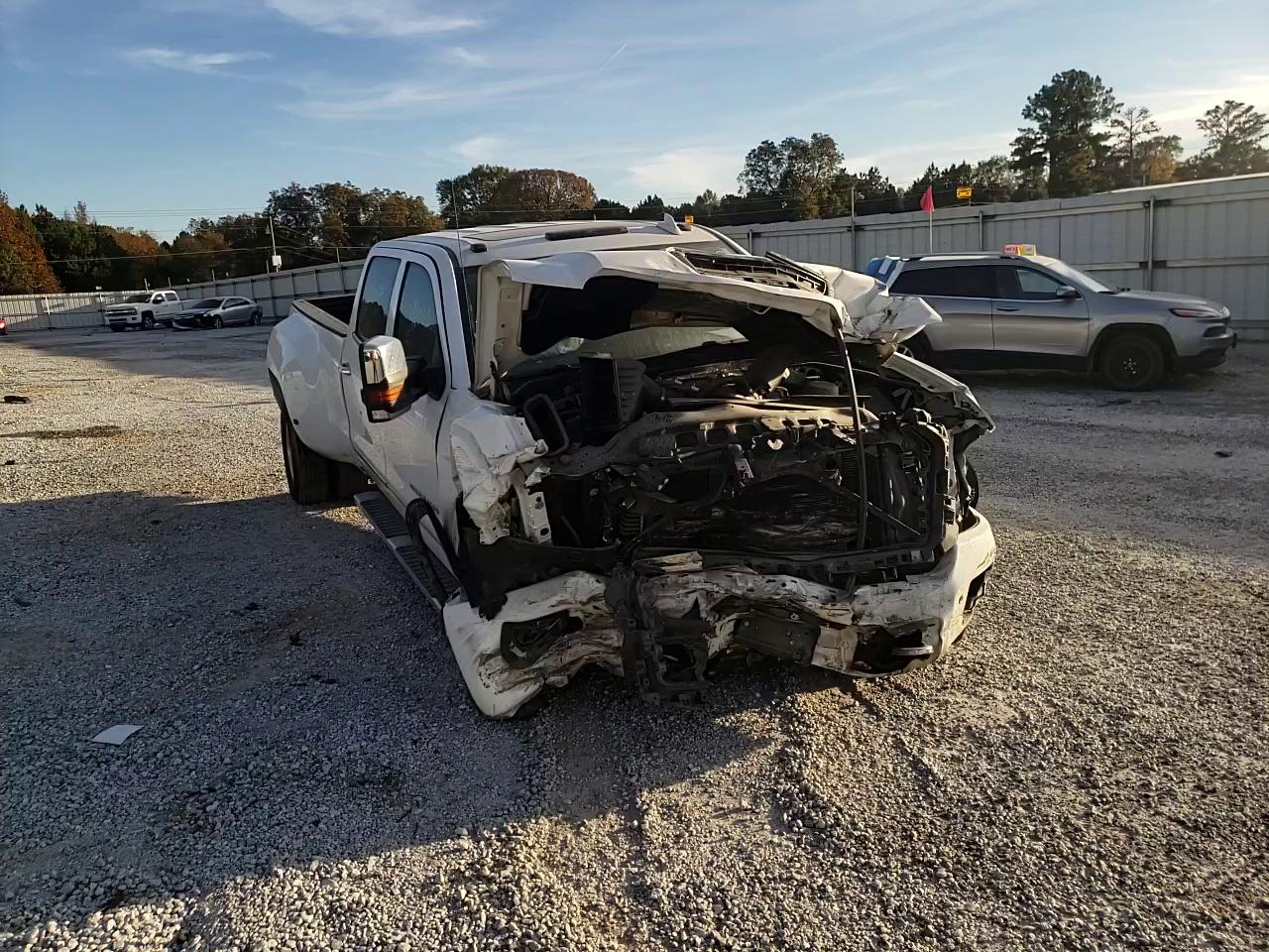 2017 GMC SIERRA K35 1GT42YEY8HF104611