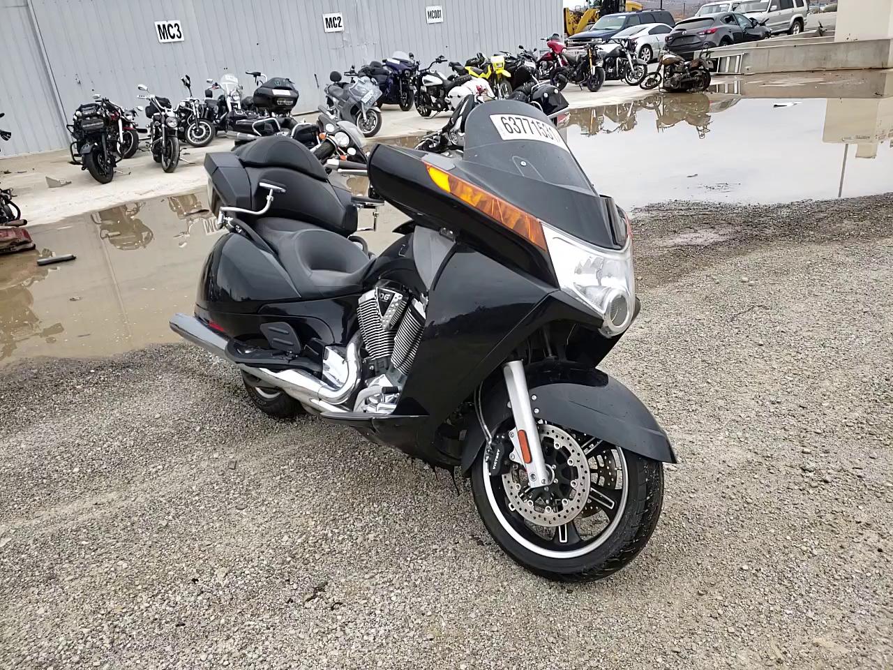 2013 VICTORY MOTORCYCLES VISION TOU 5VPSW36N0D3020492