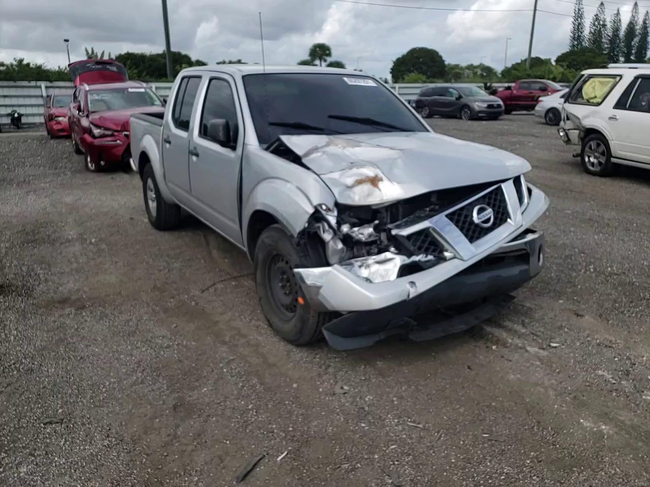2010 NISSAN FRONTIER C 1N6AD0ER3AC436337