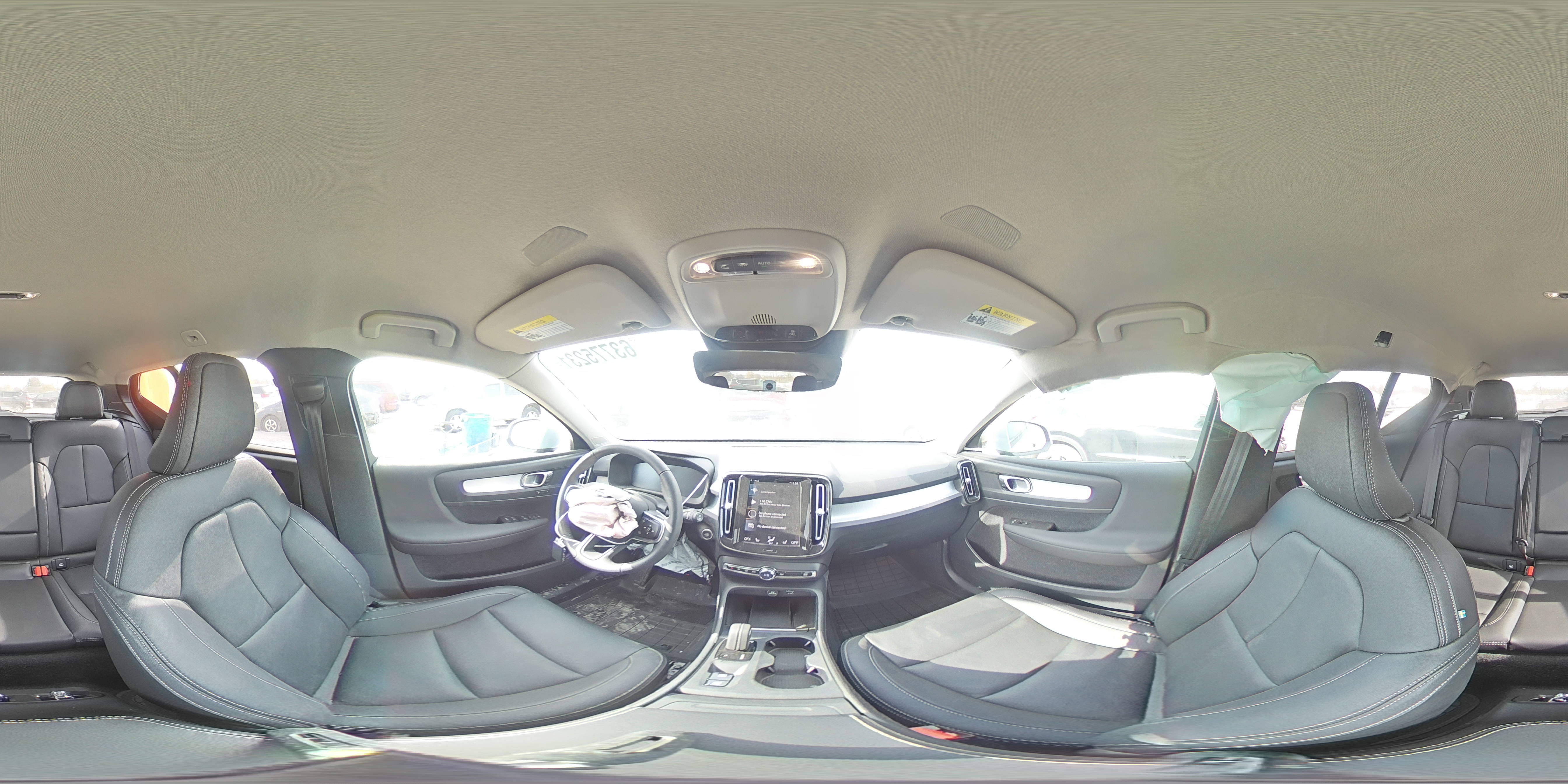 2021 VOLVO XC40 T5 MO YV4162UK4M2606824