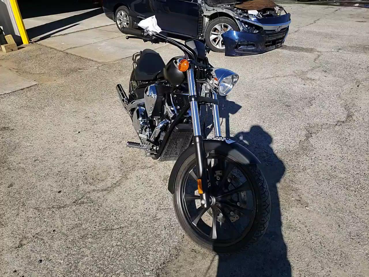 2017 HONDA VT1300 CX JH2SC6129HK200546
