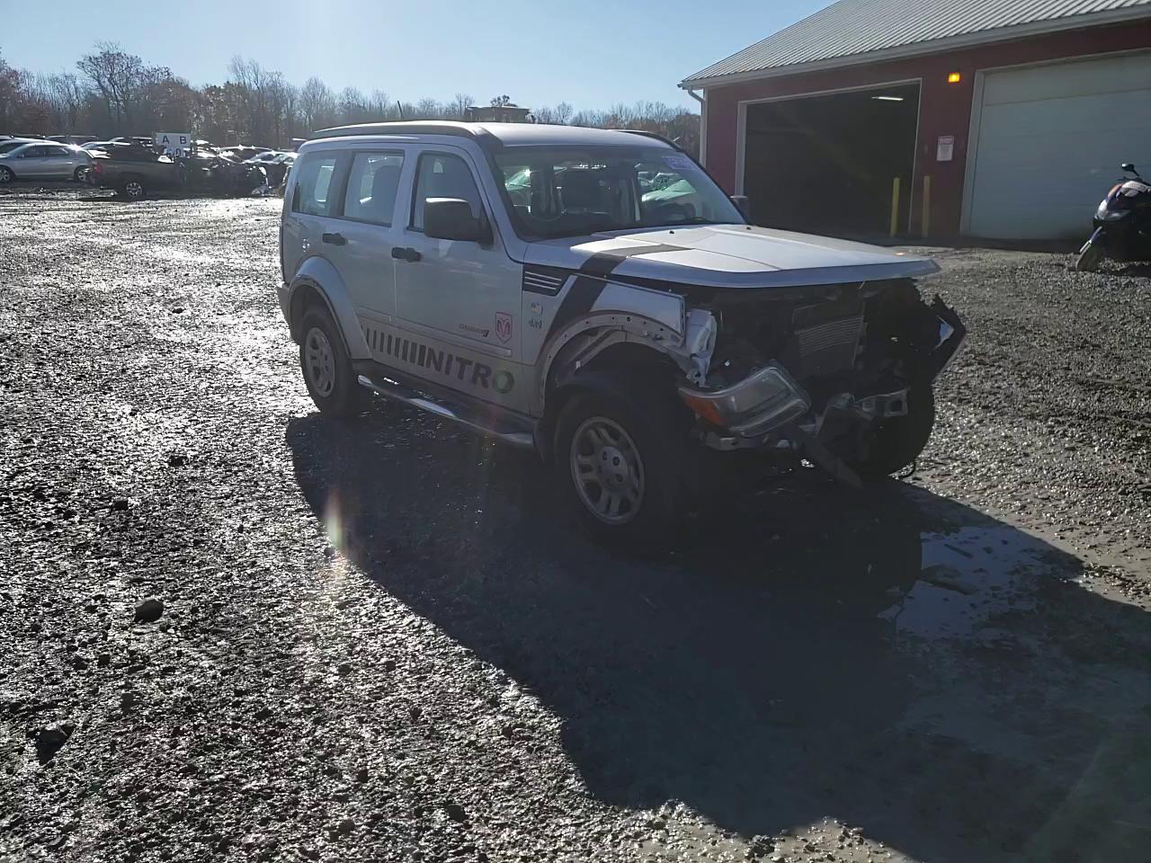 2011 DODGE NITRO SE 1D4PU2GK2BW599265