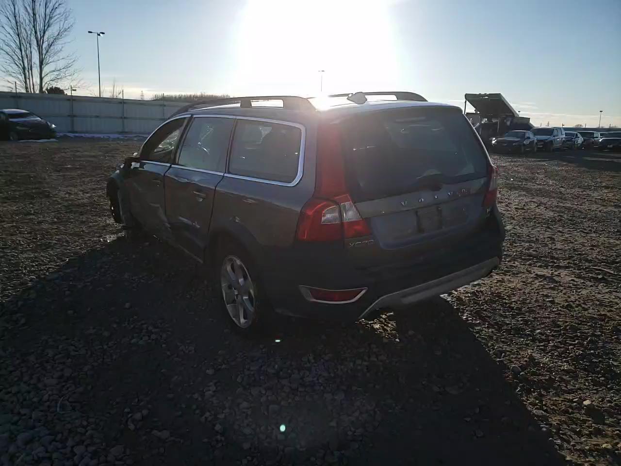 2011 VOLVO XC70 T6 YV4902BZ0B1111625