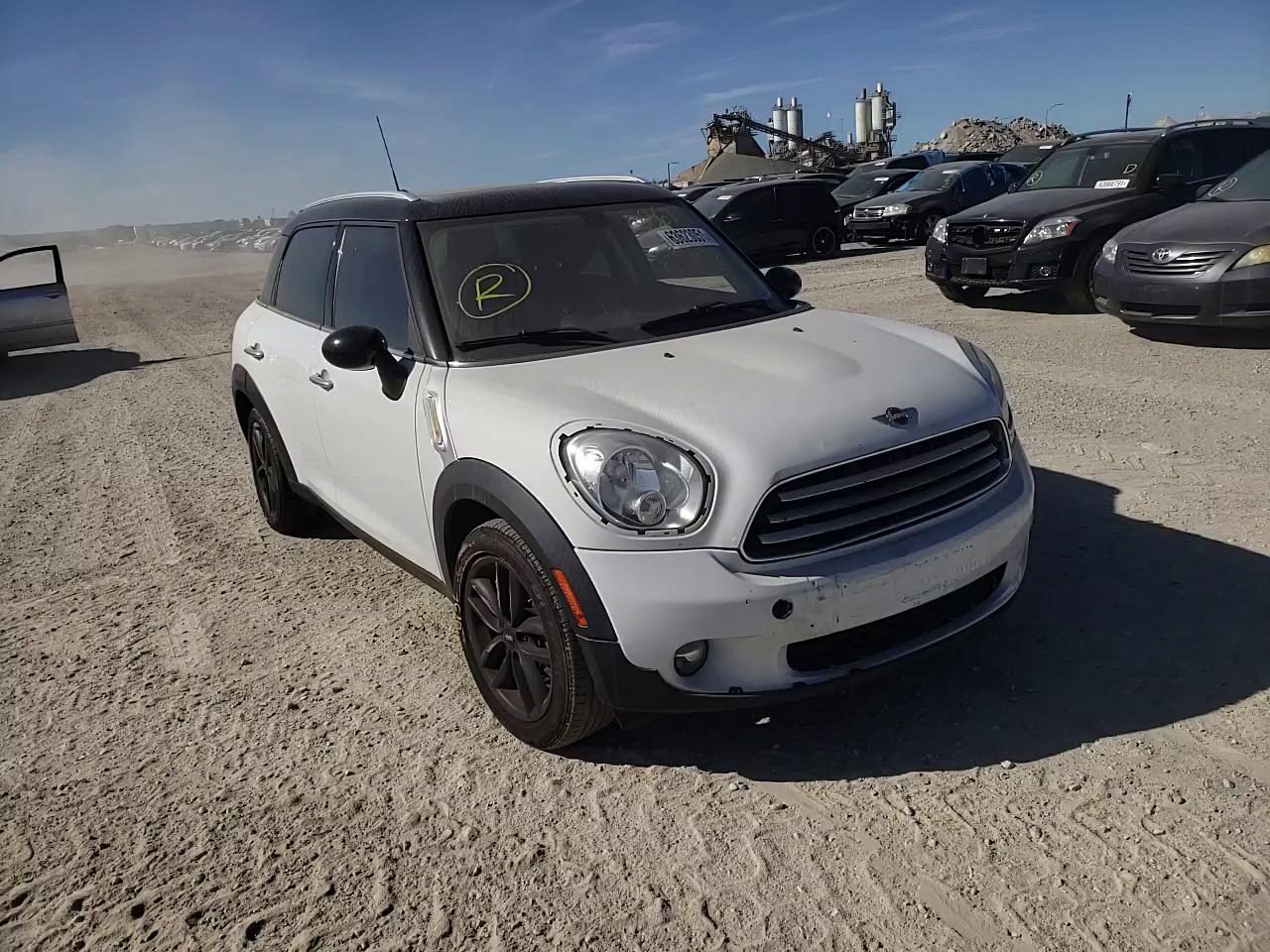 2013 MINI COOPER COU WMWZB3C50DWM08315