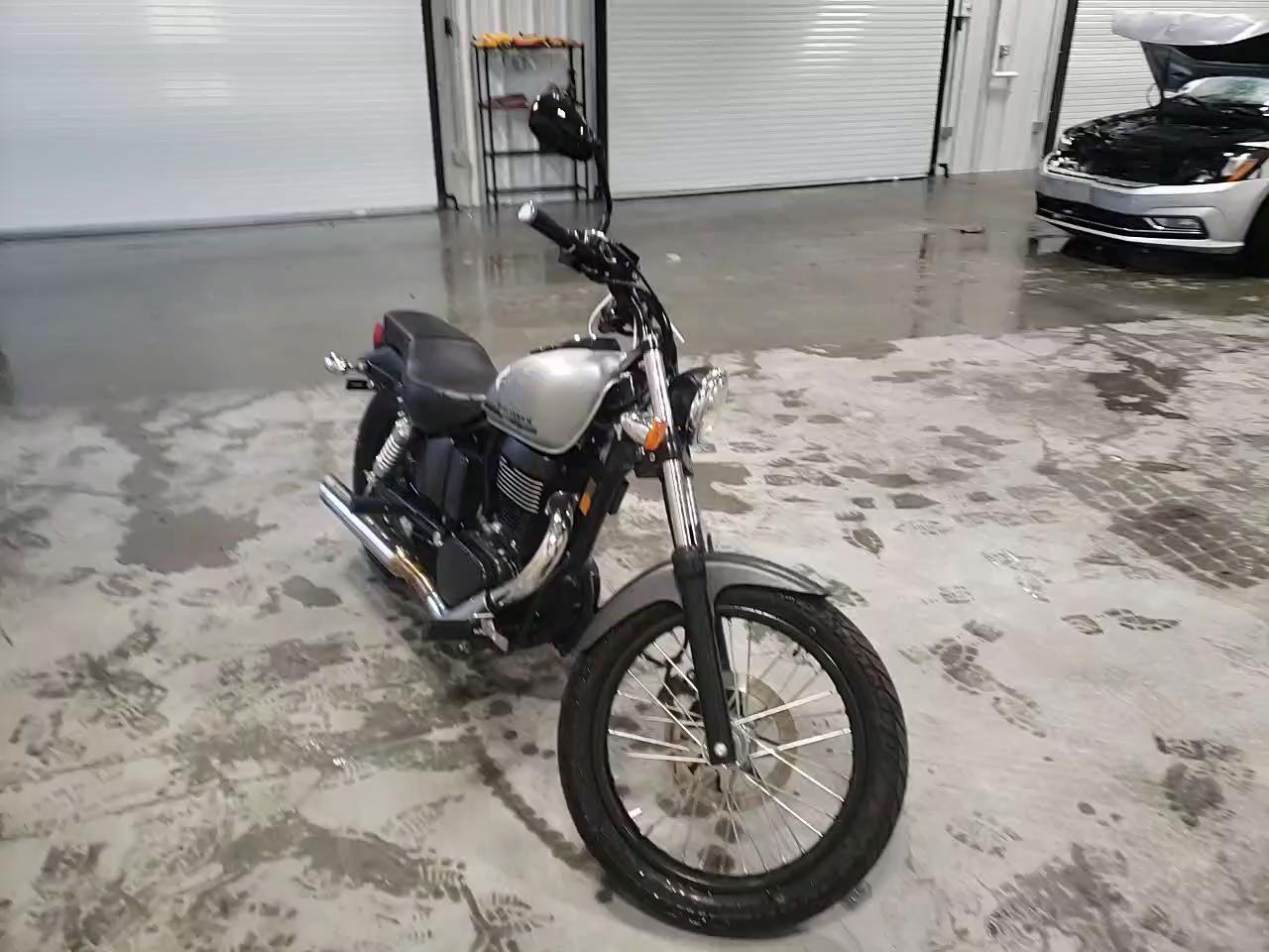 2018 SUZUKI LS650 JS1NP41D2J2100093