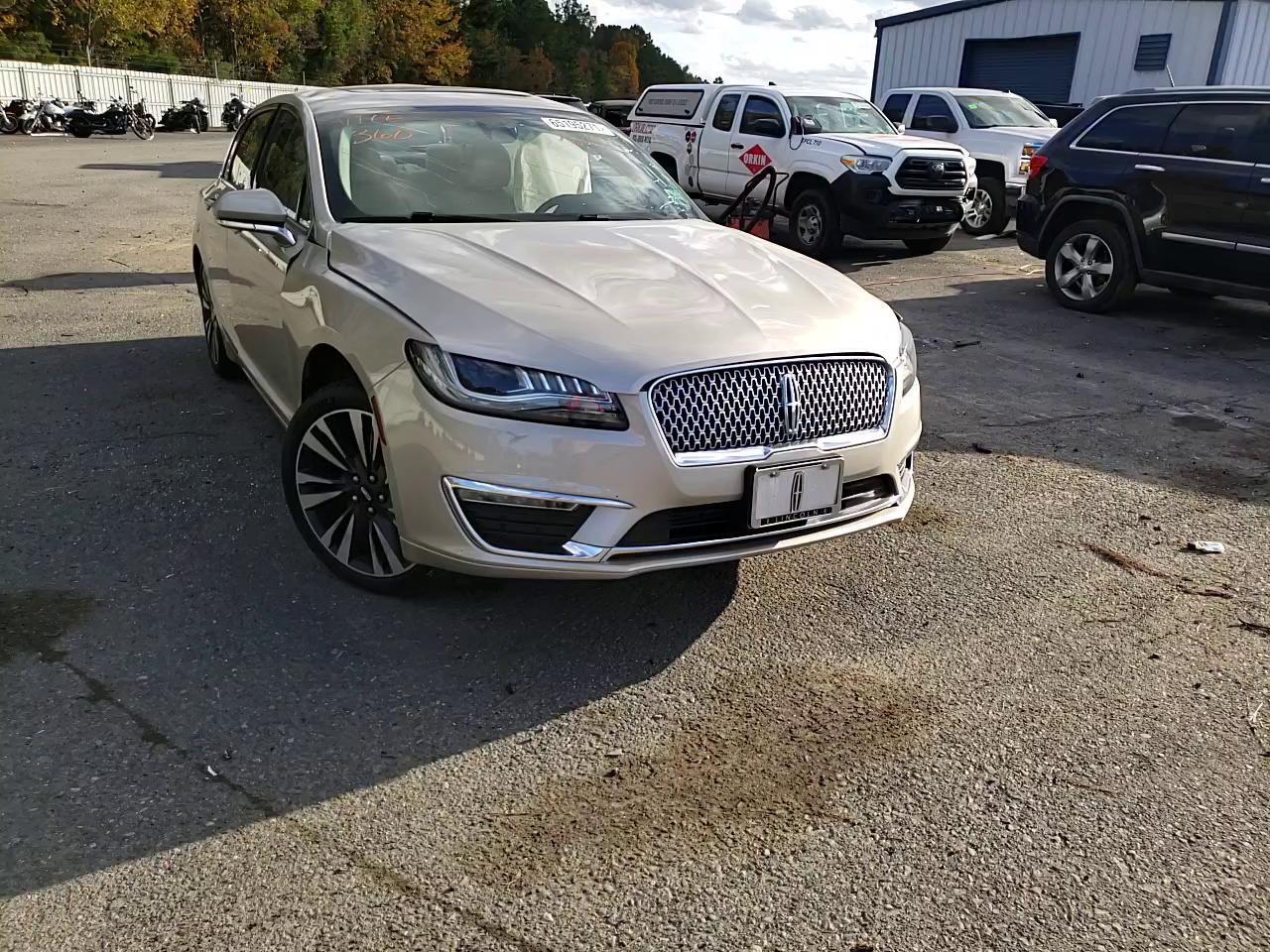 2017 LINCOLN MKZ RESERV 3LN6L5E98HR663927