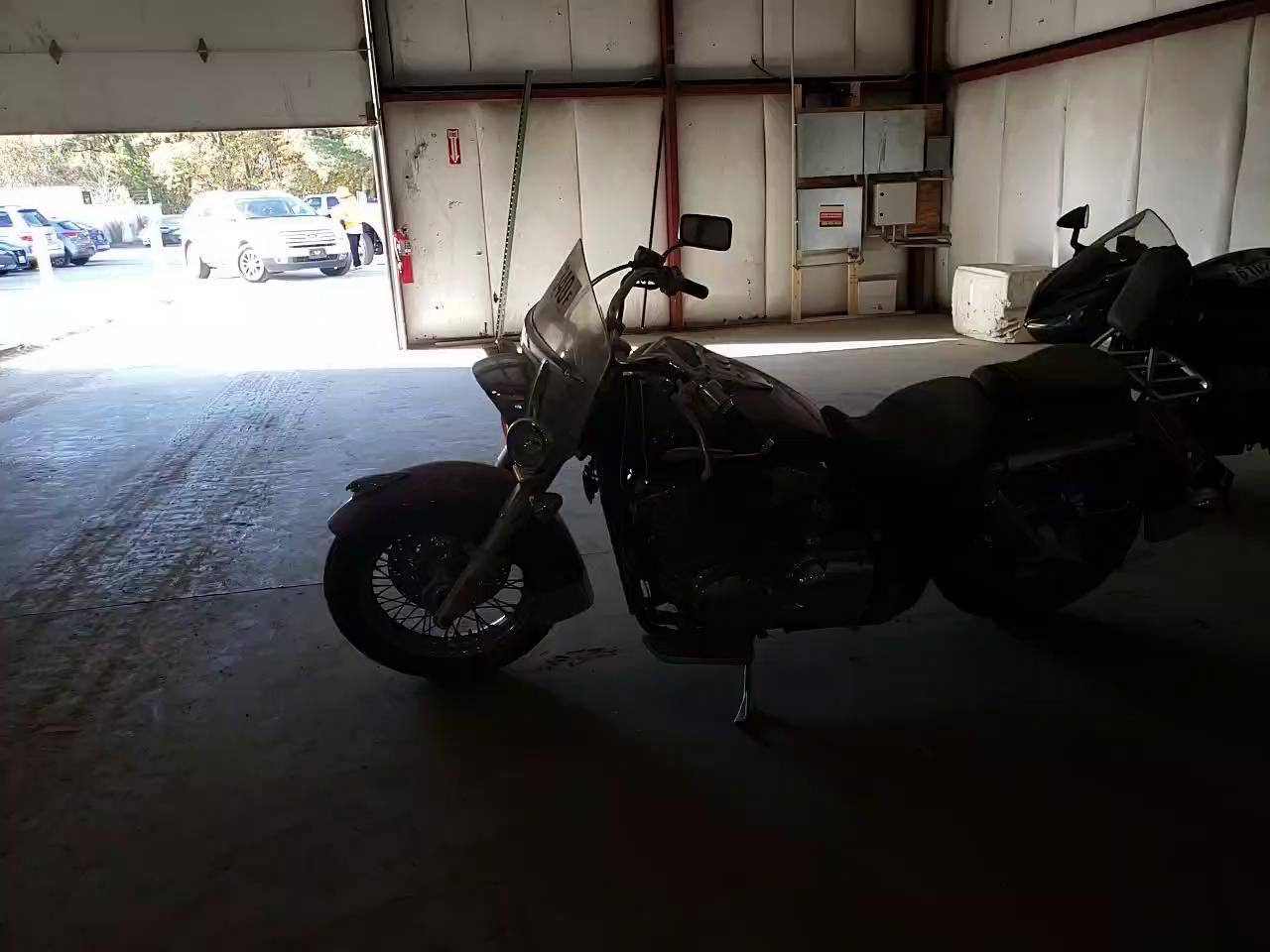 2005 HONDA VTX1300 R 1HFSC52375A206220