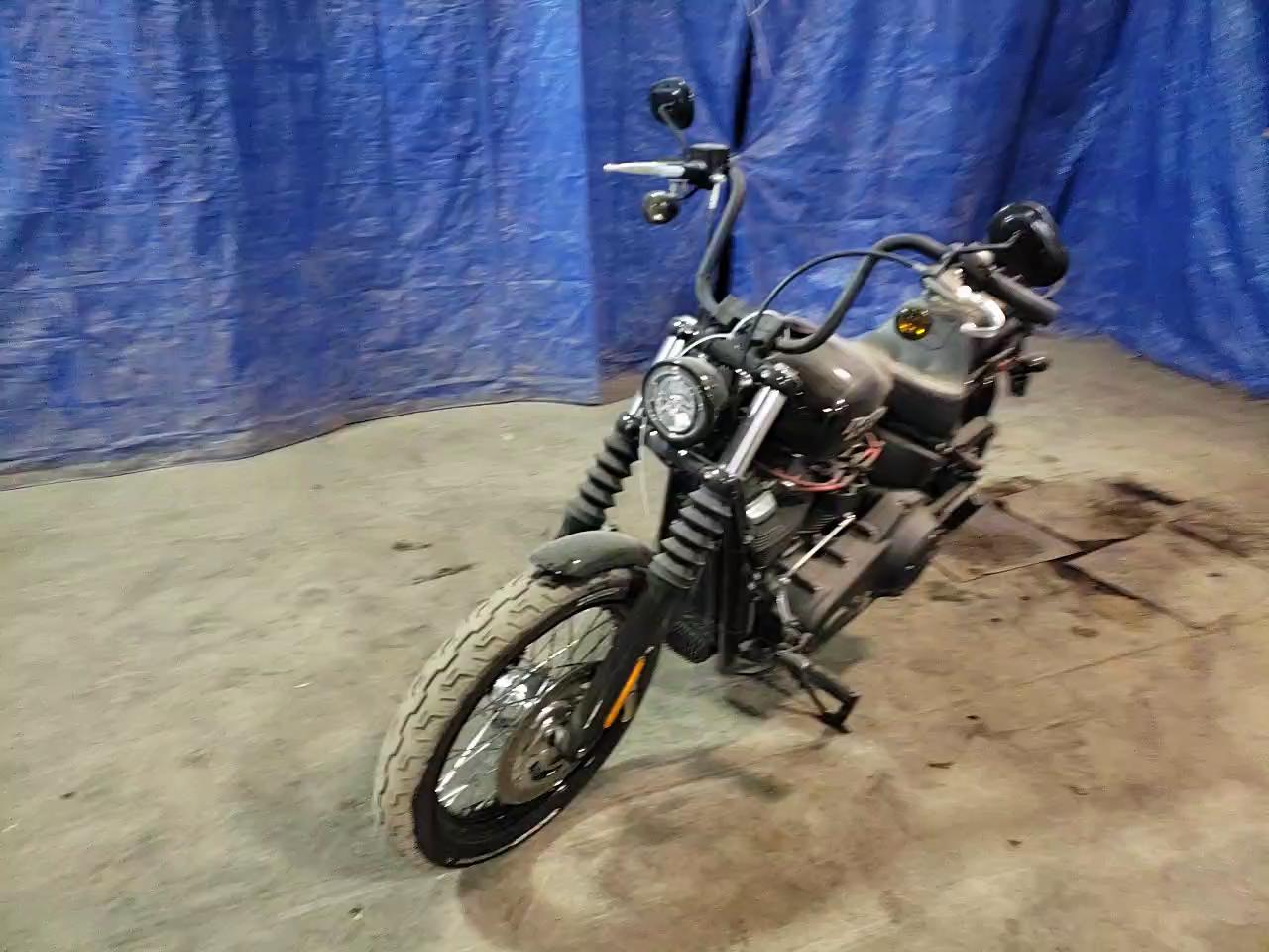 2018 HARLEY-DAVIDSON FXBB STREE 1HD1YJJ17JC031013