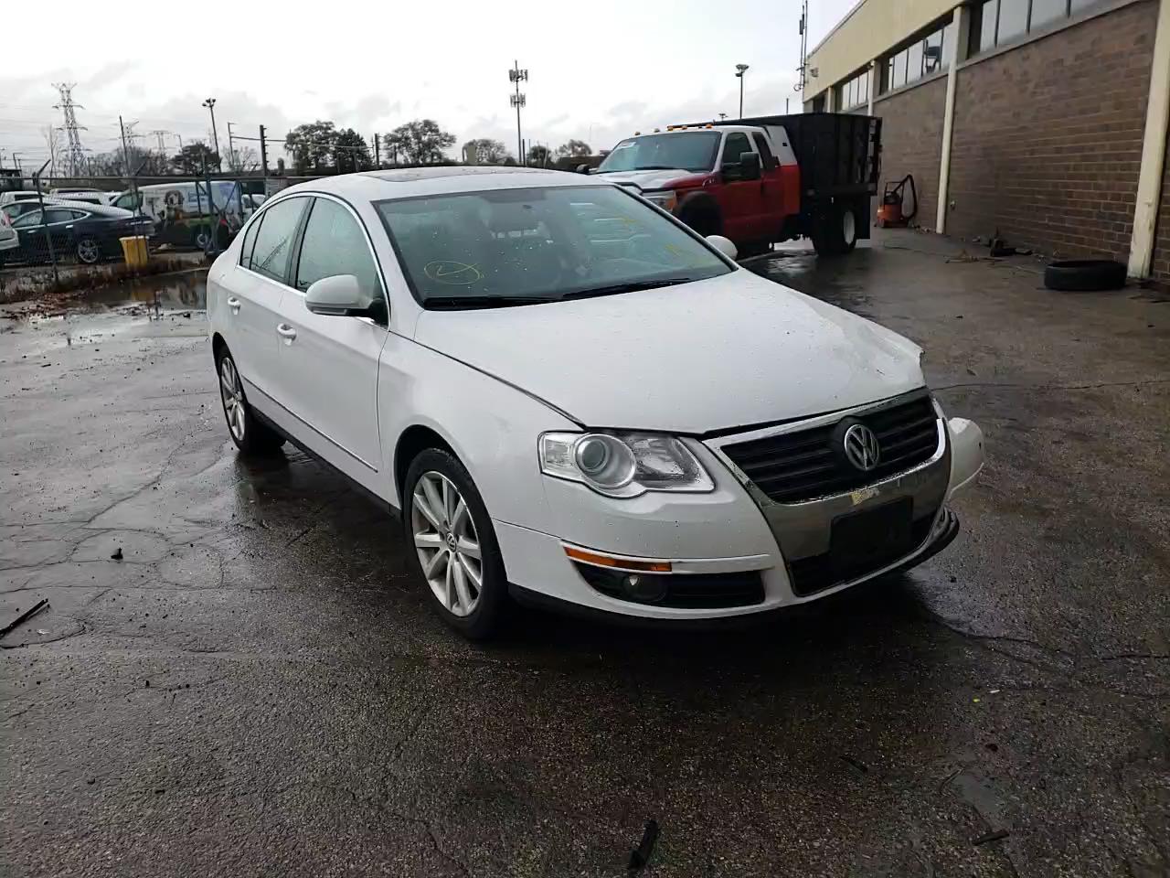 2010 VOLKSWAGEN PASSAT KOM WVWJK7AN7AE149141