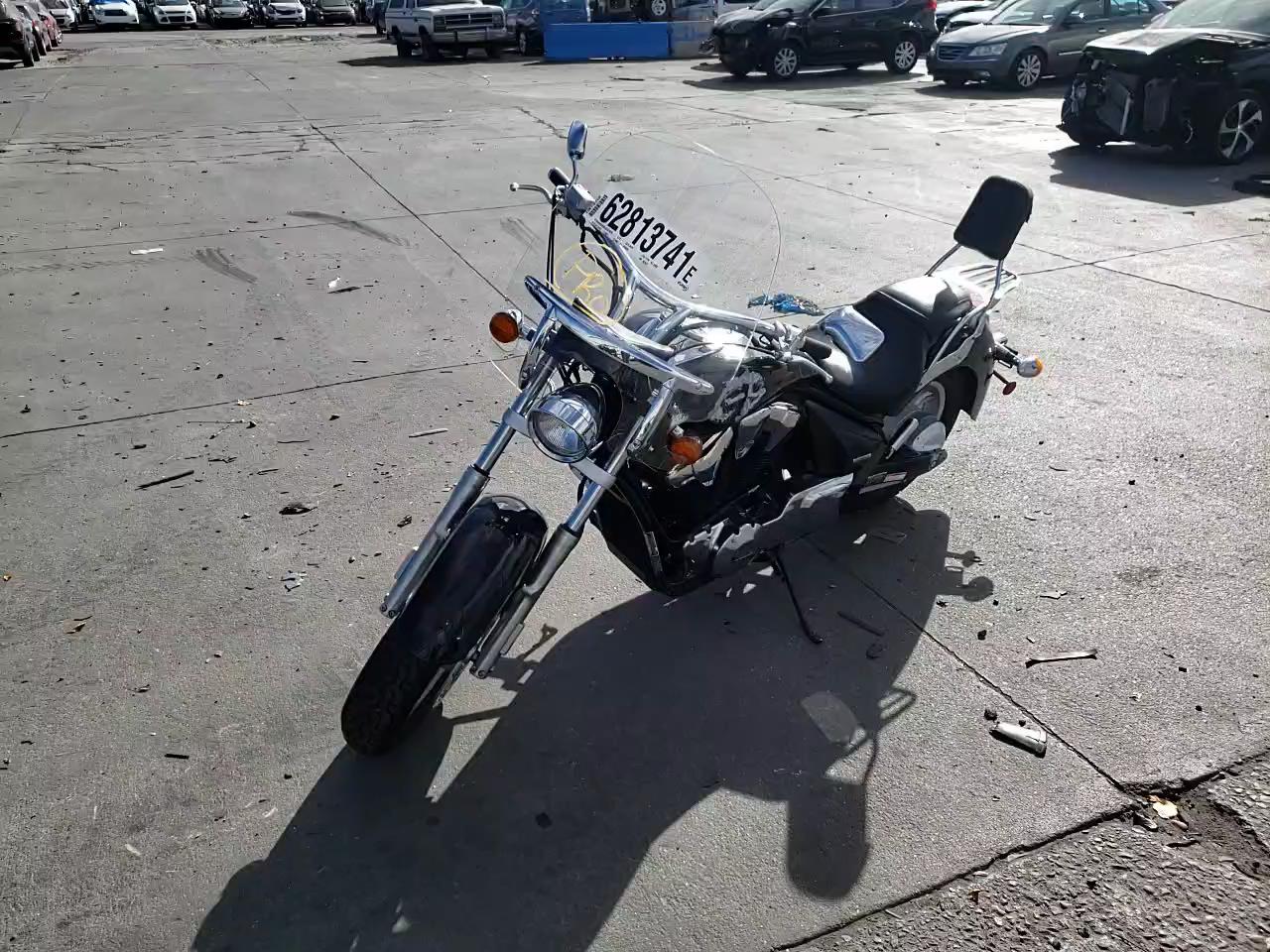 2010 HONDA VT1300 CR JH2SC6606AK001077