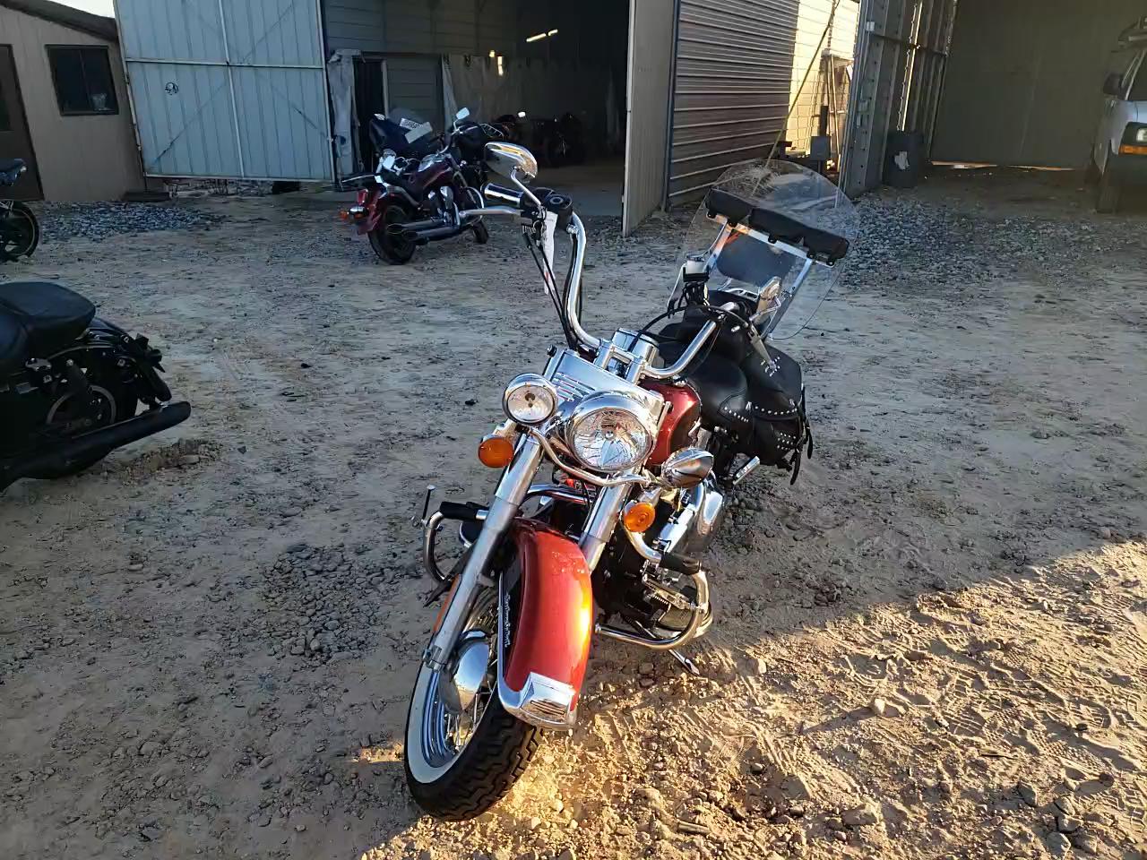 2013 HARLEY-DAVIDSON FLSTC HERI 1HD1BWV16DB053605