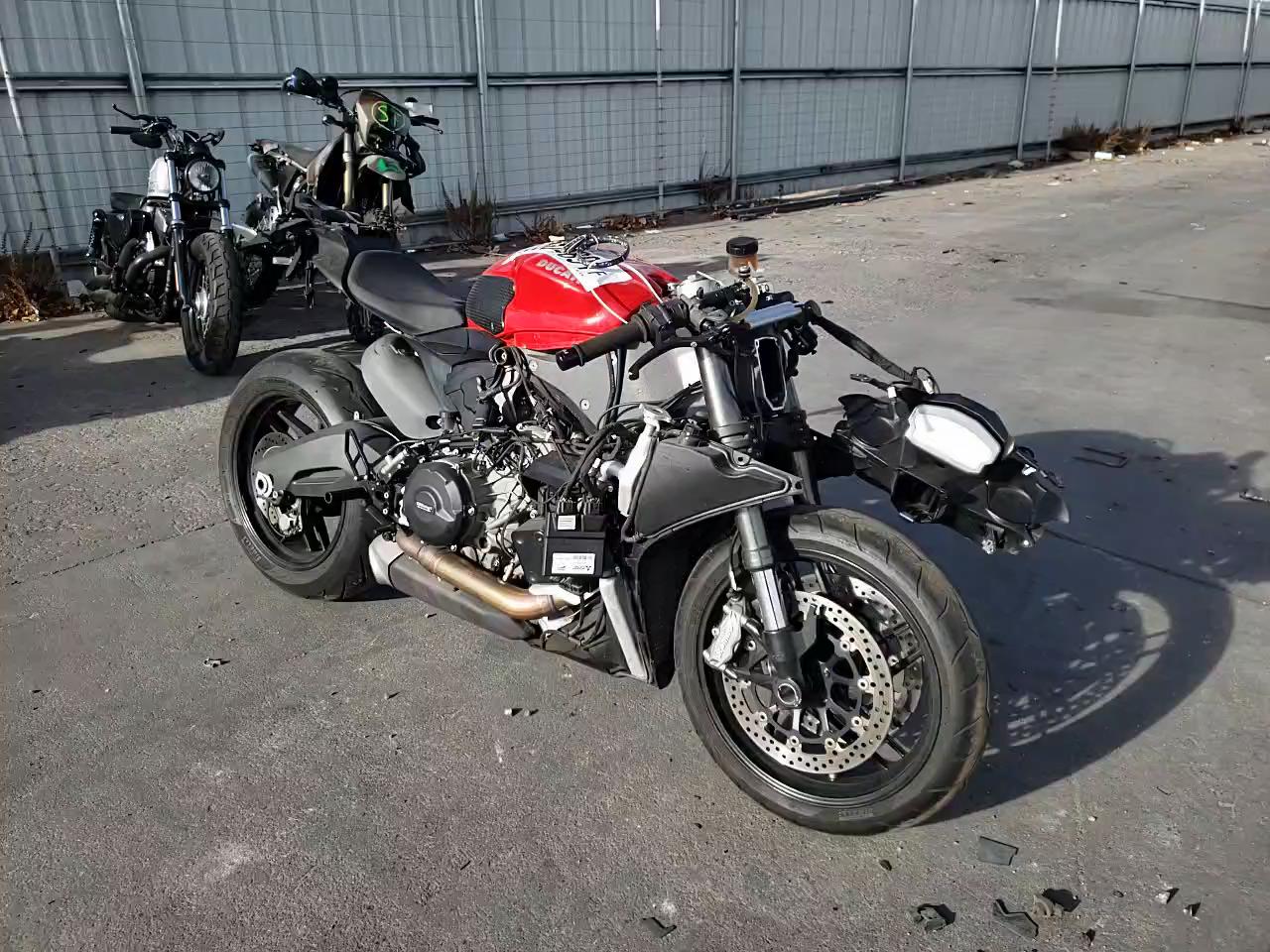 2016 DUCATI SUPERBIKE ZDM14B1W4GB002487