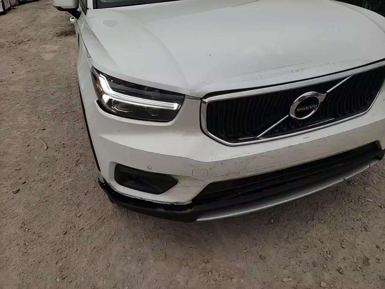 2021 VOLVO XC40 T4 MO YV4AC2HK4M2403533