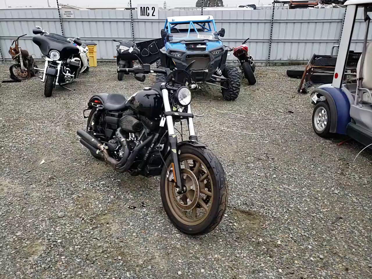 2017 HARLEY-DAVIDSON FXDLS 1HD1GS836HC321155