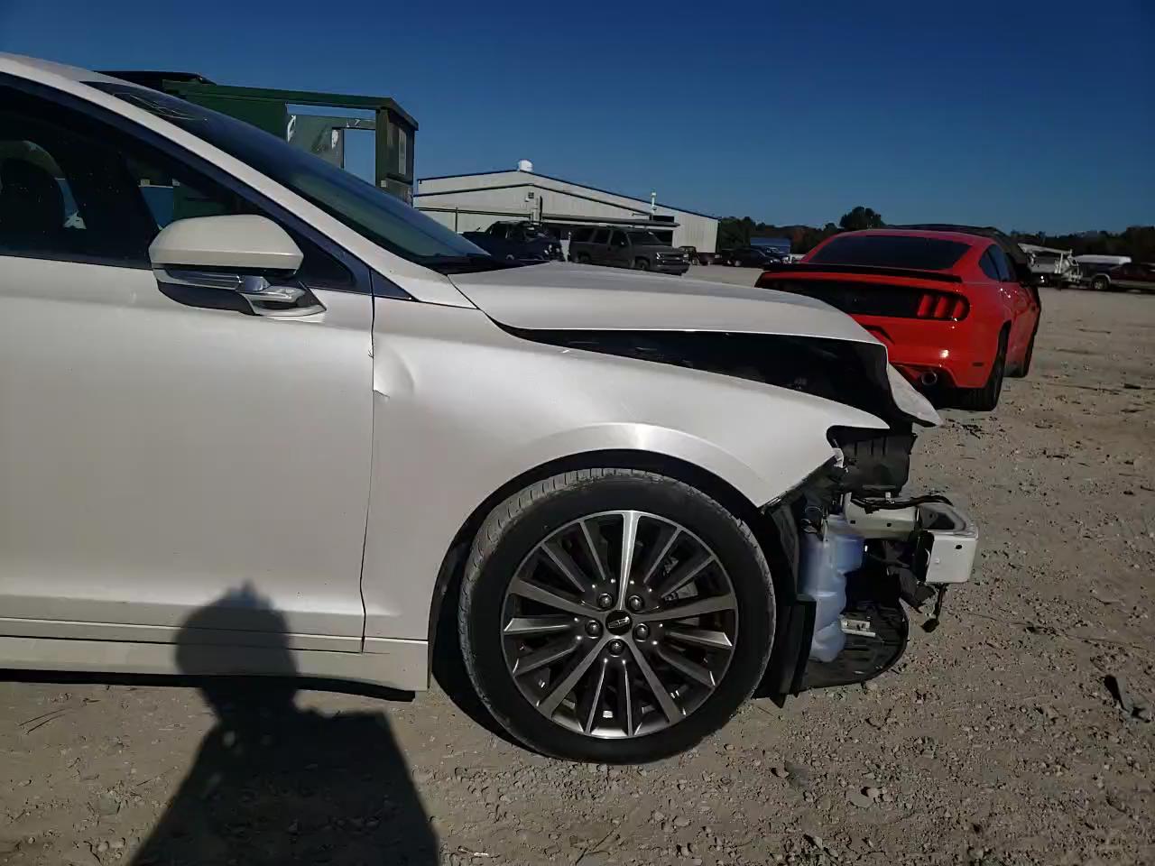 2017 LINCOLN MKZ PREMIE 3LN6L5A99HR624530
