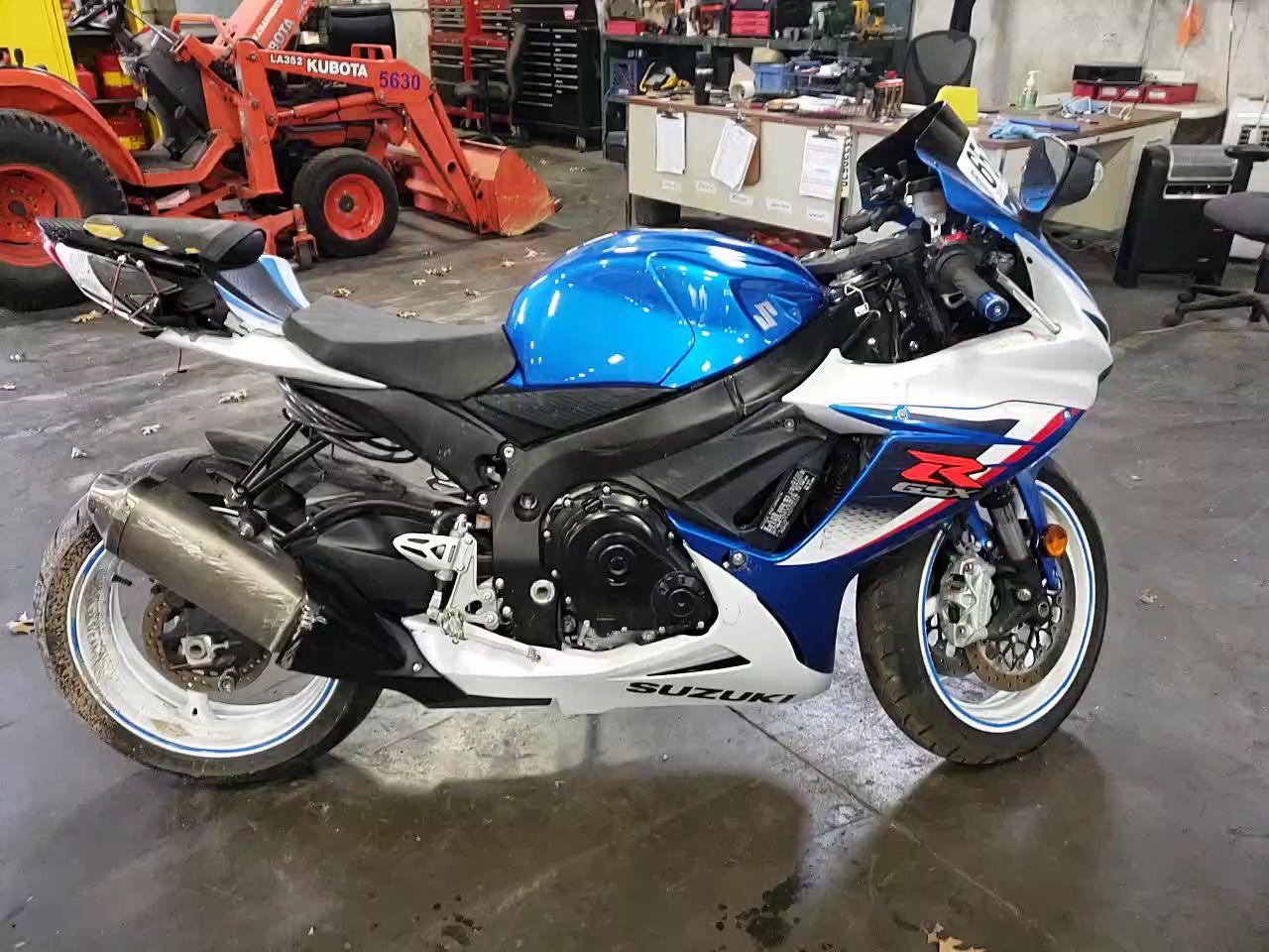 2013 SUZUKI GSX-R600 JS1GN7FA3D2100705