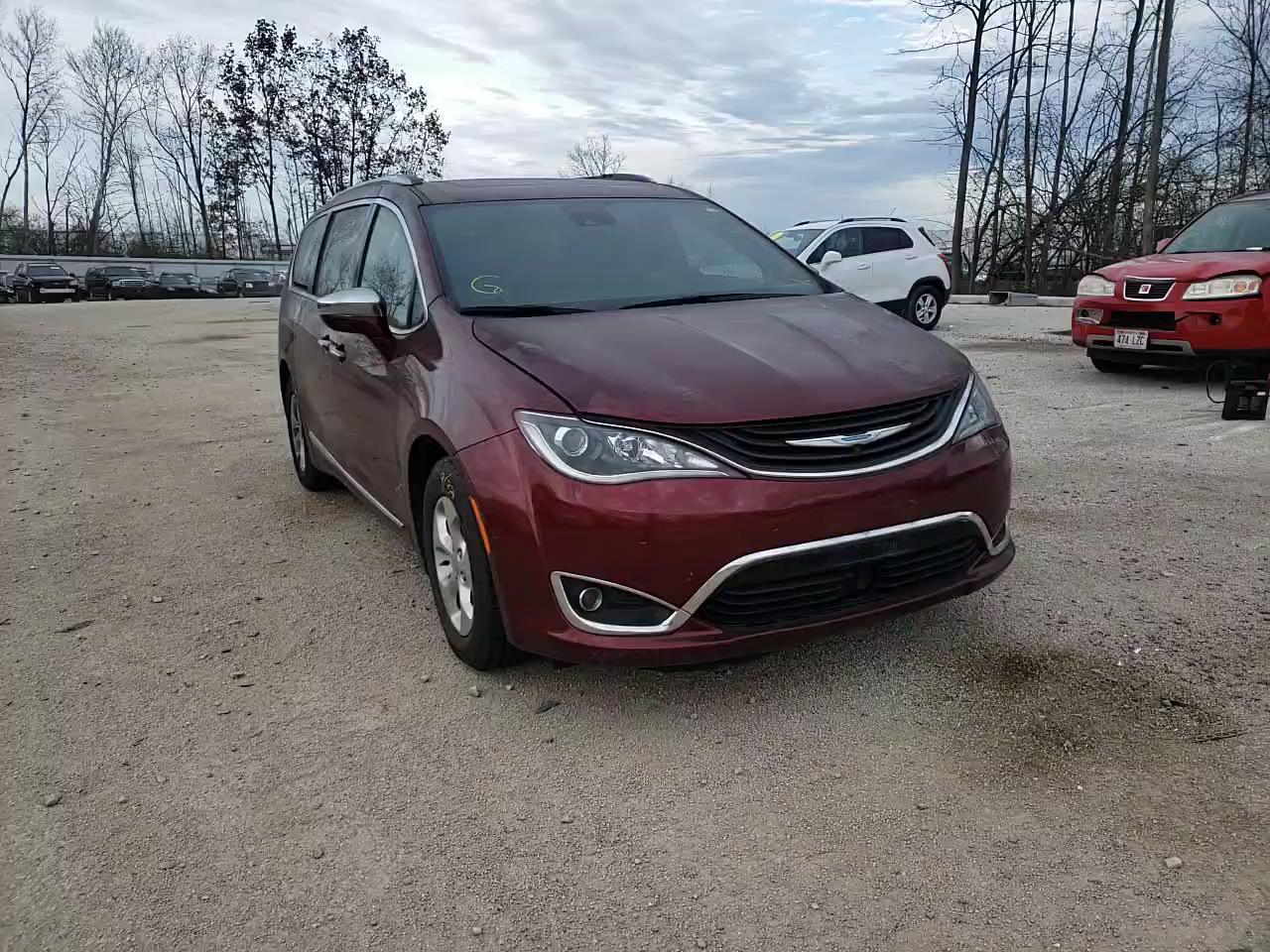 2017 CHRYSLER PACIFICA E 2C4RC1N74HR798322