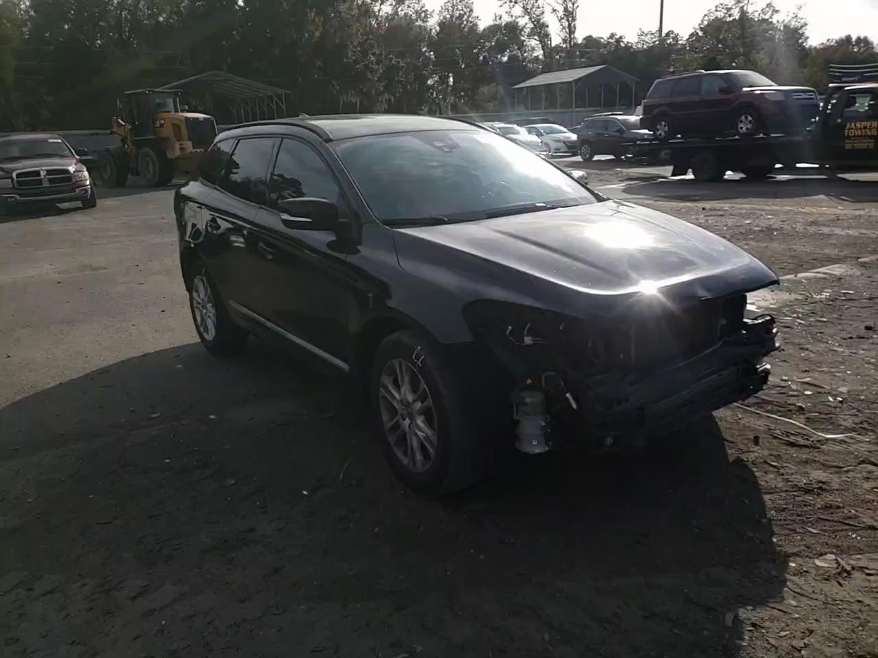 2016 VOLVO XC60 YV440MDJ5G2917460