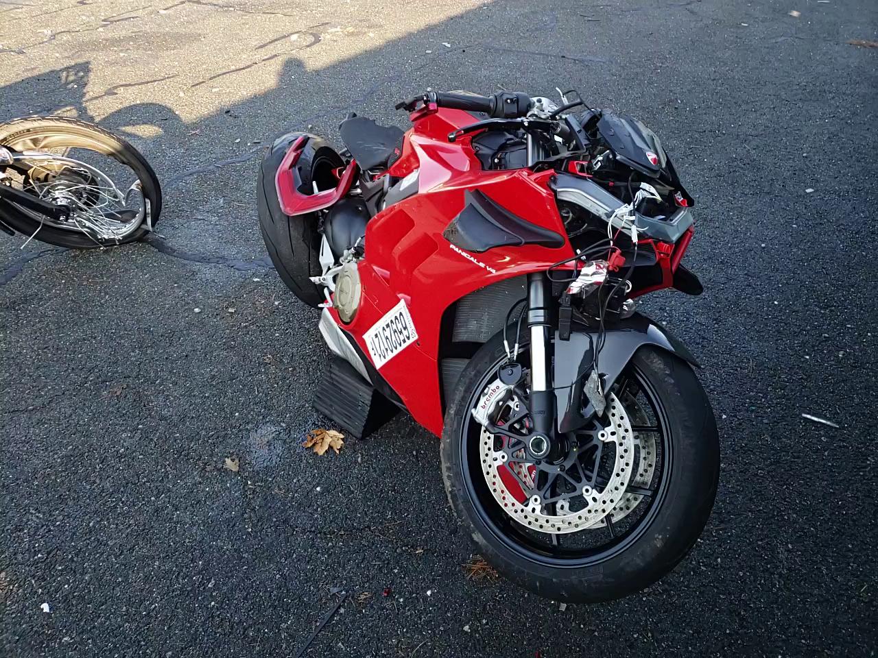 2020 DUCATI PANIGALE V ZDMDAGNW9LB014271