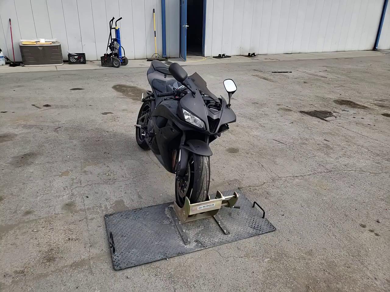 2008 HONDA CBR600 RR JH2PC40448M100663